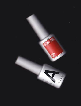 Adore Lakier Hybrydowy 104 Red, 12 ml