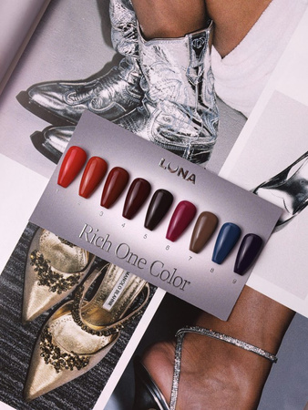LUNAmoon Gel polish Rich One Color nr.4, 8 ml - lakier hybrydowy